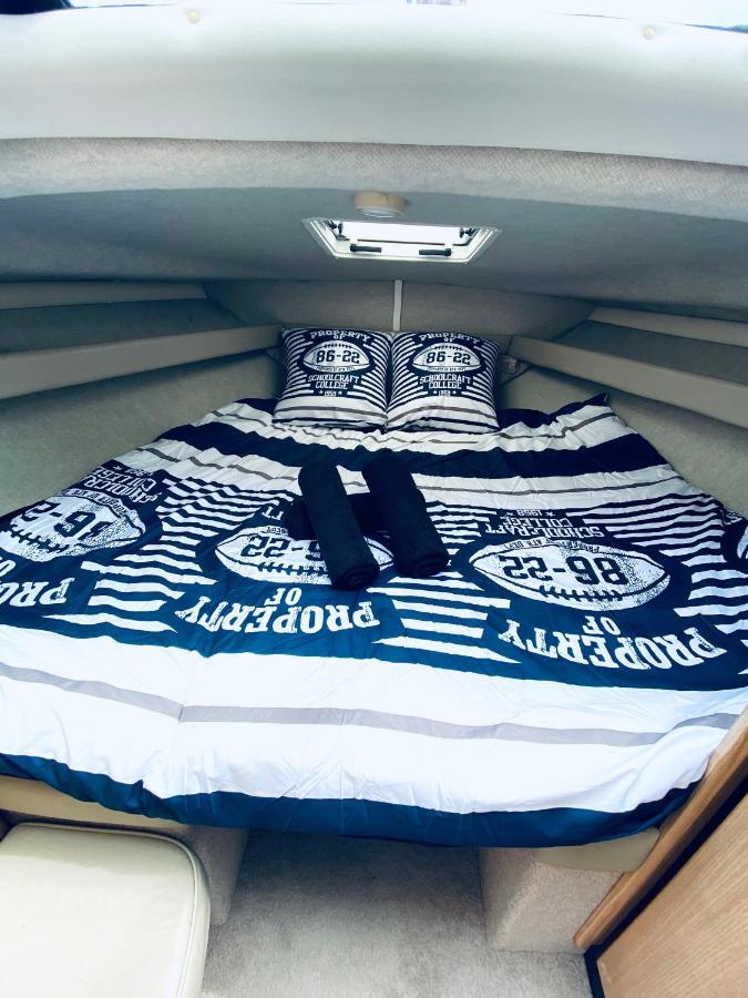 Nuit Insolite Sur Un Bateau Linge Et Menage Inclus - Boat Paradise La Rochelle La Rochelle  Buitenkant foto
